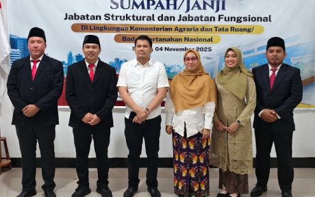 Pada20Selasa20tanggal200420November20202520bertempat20di20ruang20rapat20Kantor20Pertanahan20Kabupaten20Mera