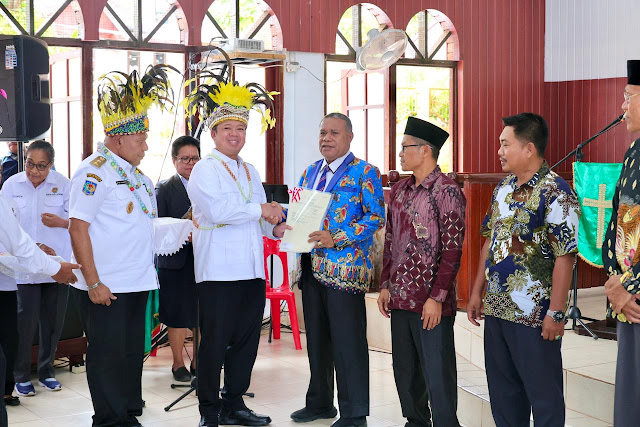 Menteri Nusron Targetkan Seluruh Tempat Ibadah di Papua Tersertipikat dalam 2 Tahun