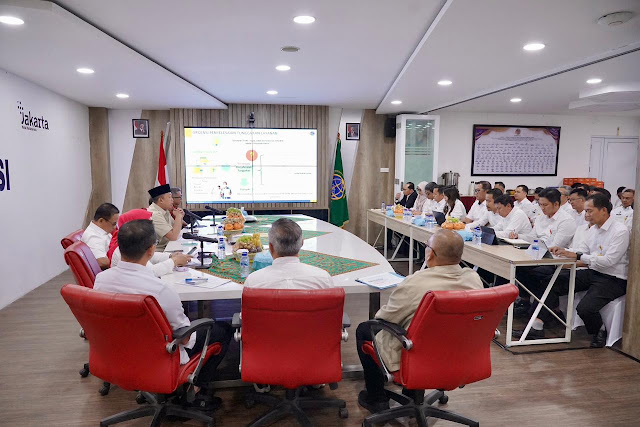 Menteri ATR/BPN Nusron Wahid Instruksikan Evaluasi Rutin 3 Bulanan