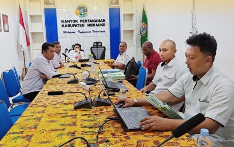 Dalam20upaya20menertibkan20administrasi20dan20memperkuat20legalitas20aset20daerah20Kepala20Bidang20Kabid